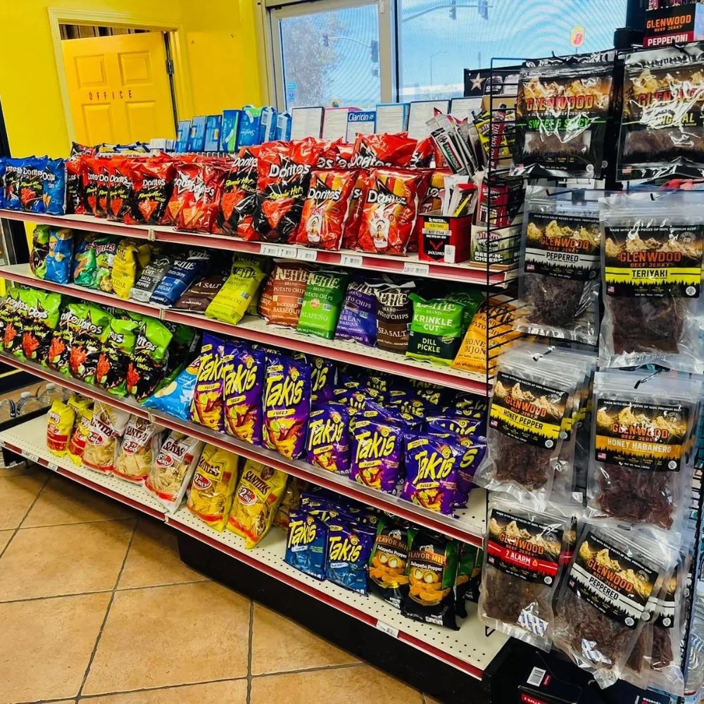 Diamond Gas & Mart #6 willows6