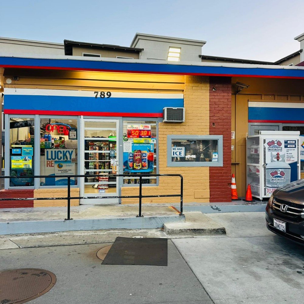 Diamond  We Fuel Inc Mountain View4