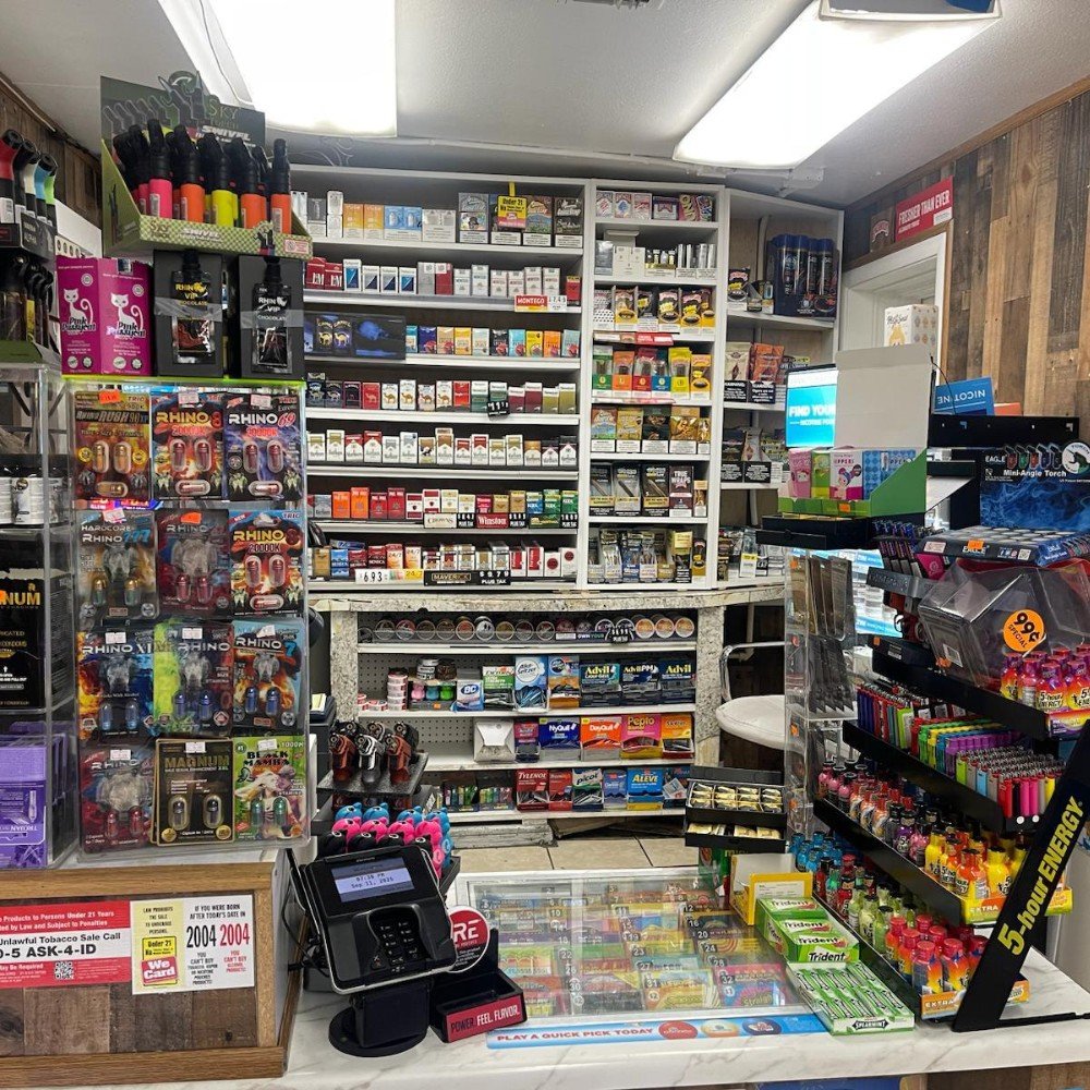 Dimond Gas 14, West Sacramento