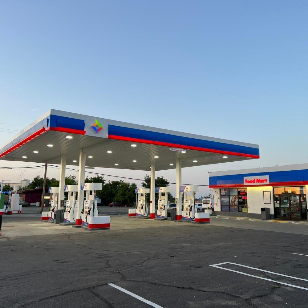 Excel Gas and Mart Dunnigan1